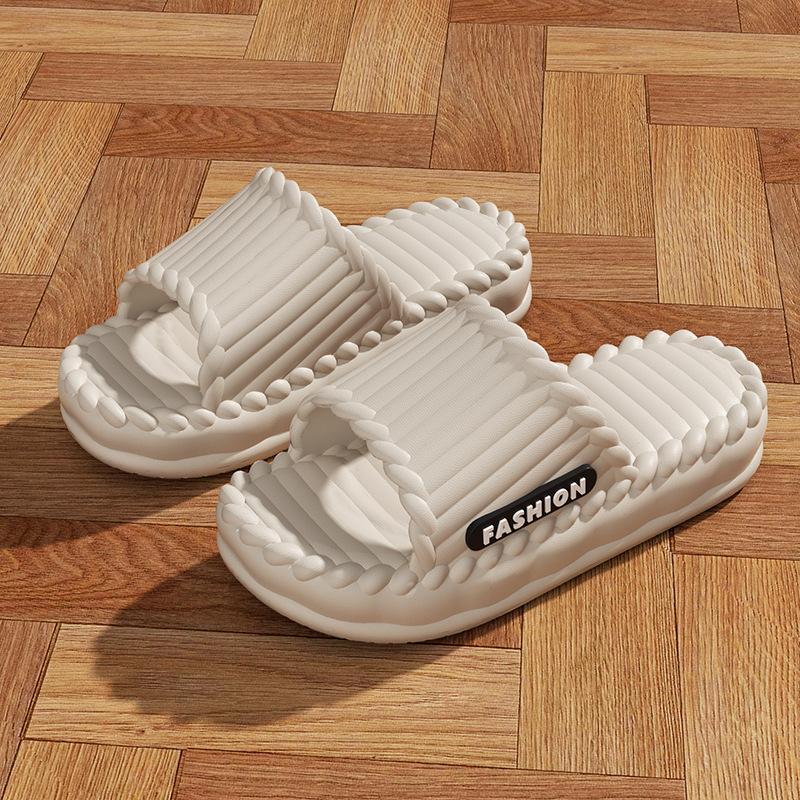 

Тапочки с ощущением наступания на какашки, летний дом, толстая подошва для использования в помещении, бытовая ванная комната, противоскользящие, классные тапочки для ношения на открытом воздухе 42-43