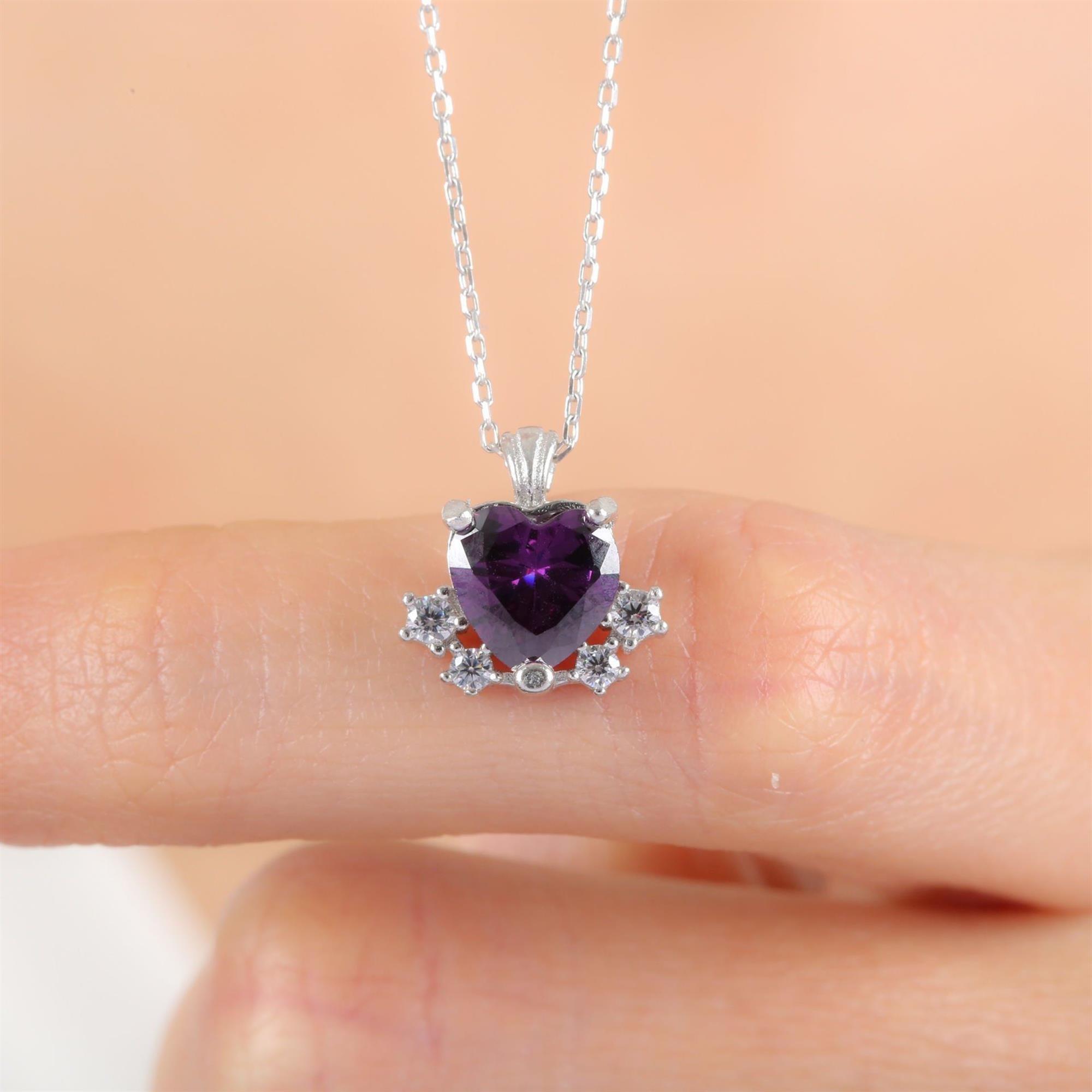 

Серебряное колье Love Stone с аметистом