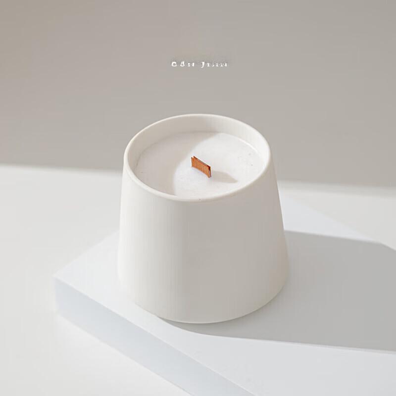 Simple Ceramic Scented Candle Container