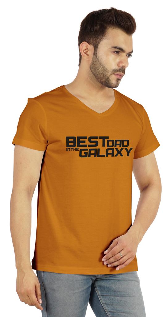 Inkmeso V-Neck Tee Shirt For Men Graphic Print   Best Dad In The Galaxy   Tshirt For Father's Day Gift Jersey