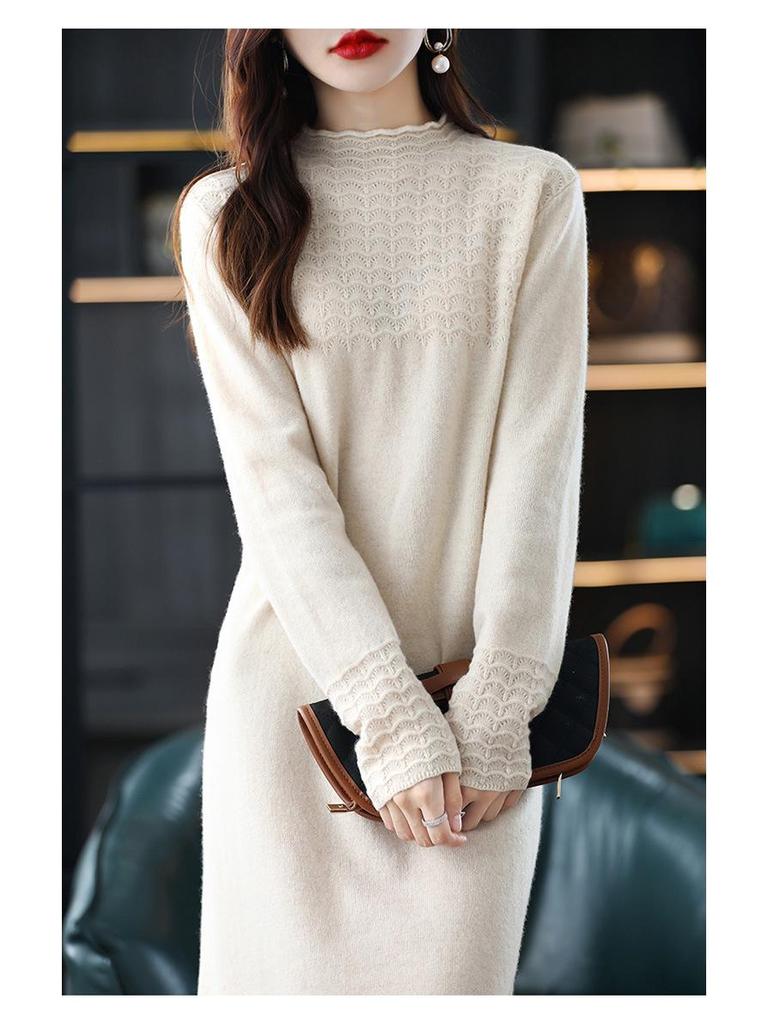 2025 Autumn/Winter Petite Loose Sweater, Semi-High Neck, Casual Knit Top for Middle-Aged Women.