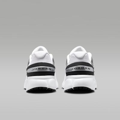 Air Jordan Trunner Flow 'White Black'