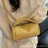 Simple Small Bag Women's New Niche High-end Sense Versatile Casual Work Commuter Bag Portable Messenger Pillow Bag