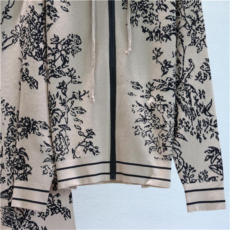 Fashionable Women's Autumn And Winter Ink Painting Suit Loose Knitted Top And Wide Leg Pants Two Piece Suit