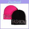 Cappello in Maglia Impreziosito con Lettere per il Calore Invernale alla Moda Casual Moda da Esterno