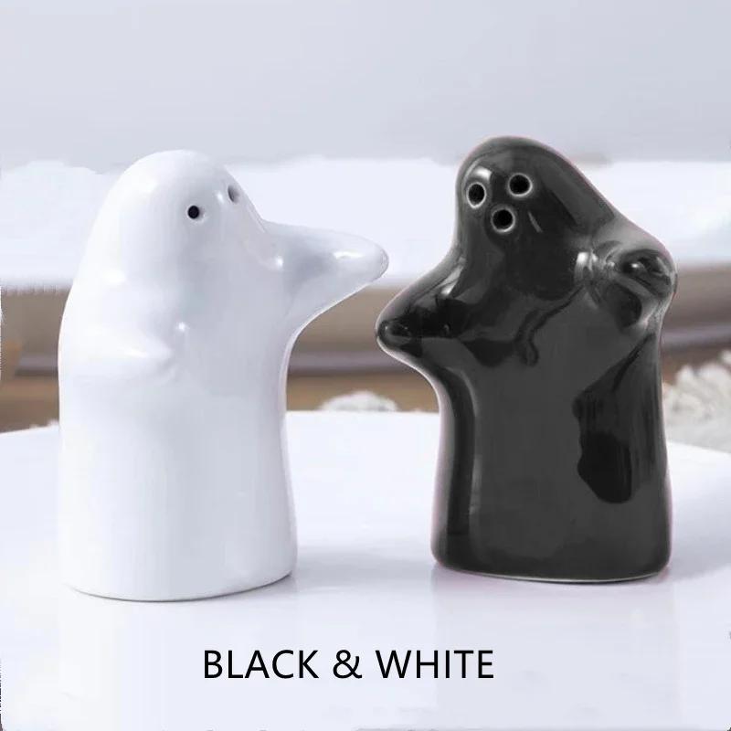 

Ceramic Ghost Funny Mini Pepper Salt Pot Seasoning Pot Creative Hug Little Couple Home Artcraft Bottle Jar Wedding Gift Ornament