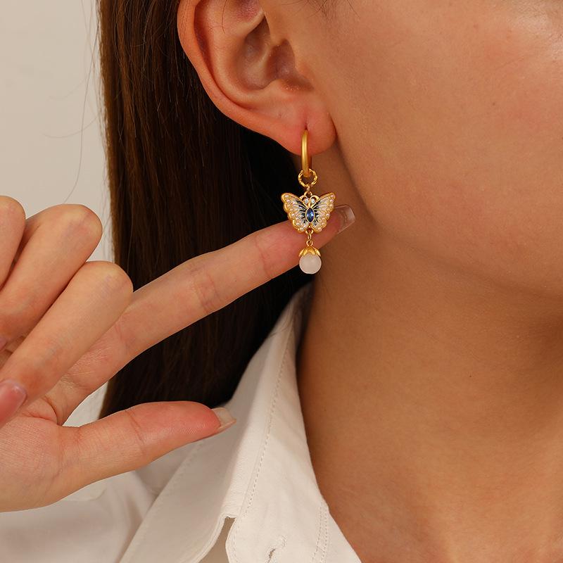 Chinese Style Butterfly Drip Oil Earrings: Elegant, High-End, Retro, and Versatile.