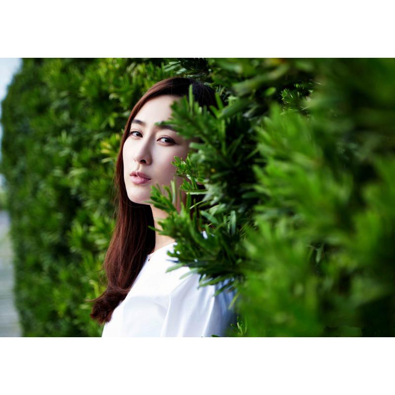 Masu Female Star Photo Poster - Decorative Wall Hanging with Frame