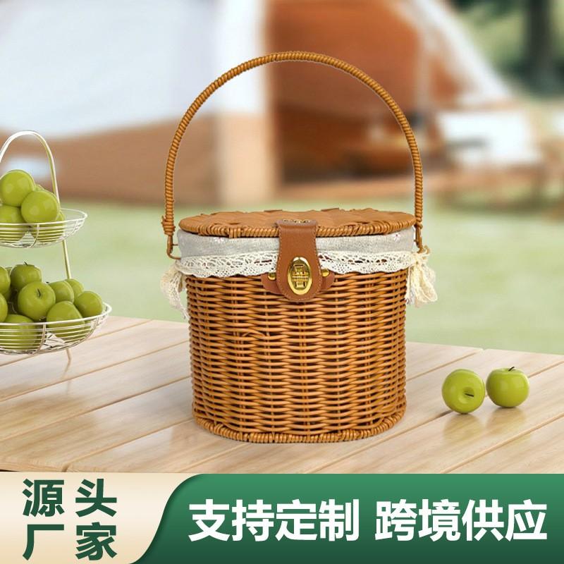 Rustic Vintage Mini Handheld Picnic Basket With Belt Buckle Decor PP Material Deep Brown Multi-Use Outdoor Storage