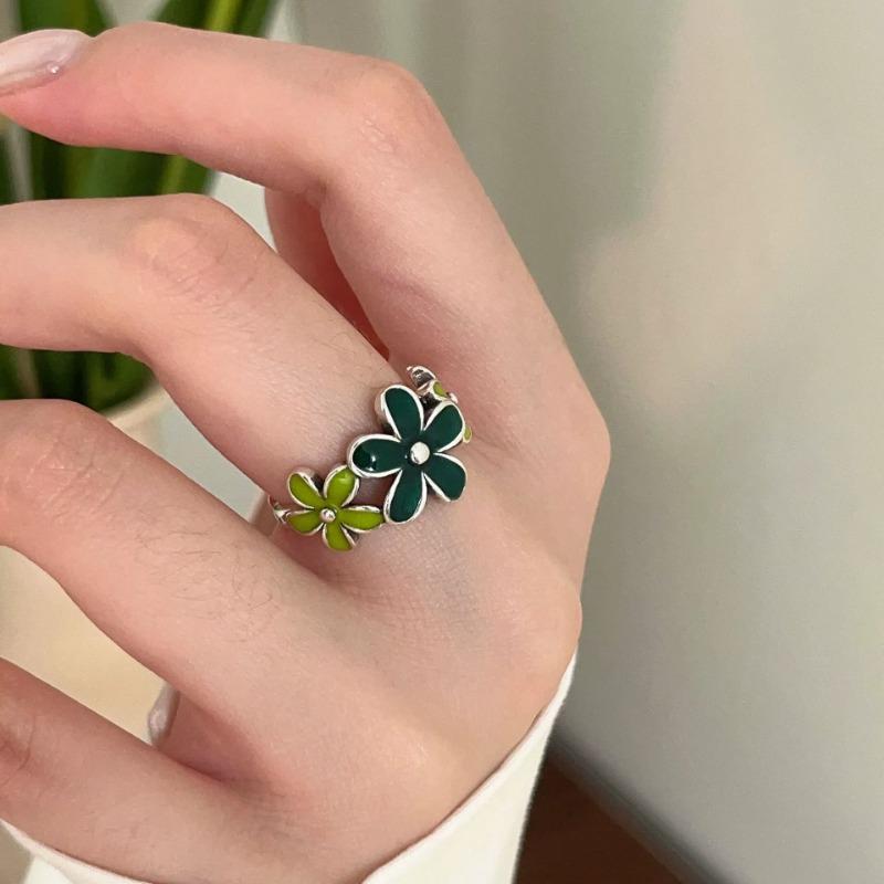 Silver Color Green Flower Ring Korean Leaf Rose Drip Oil Open Finger Rings for Women Girl Jewelry Gift Charm Fashion Accessories