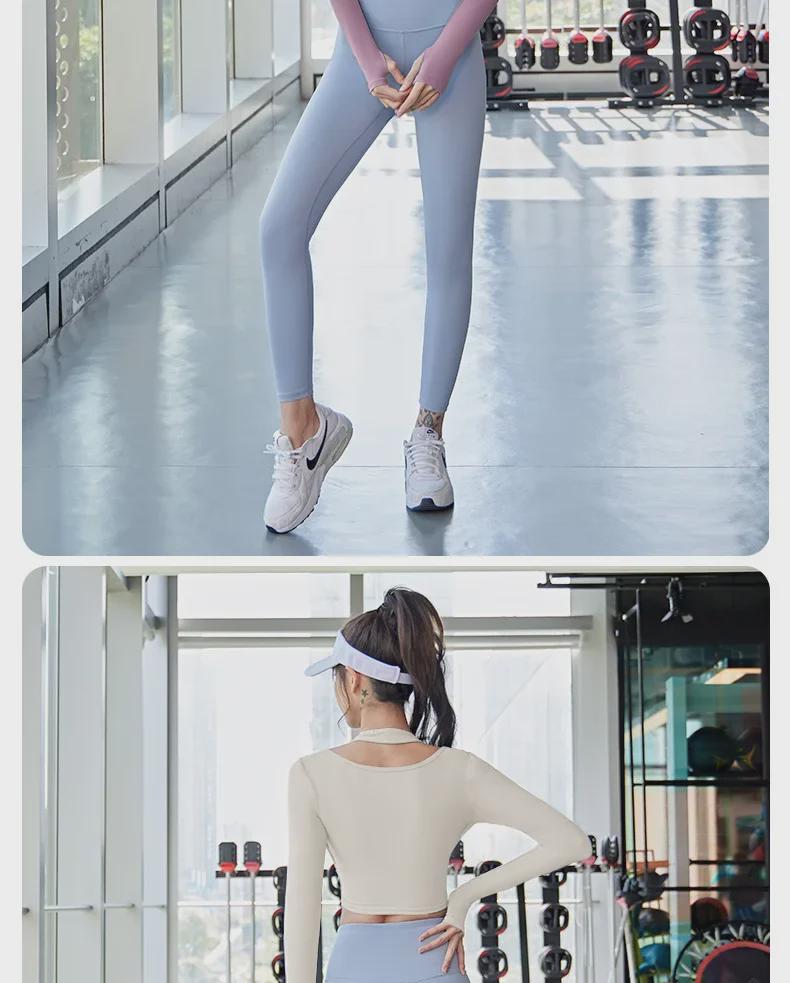 Pfirsichfarbenes Neckholder-Yoga-Top mit langen Ärmeln und Brustpolster für Damen