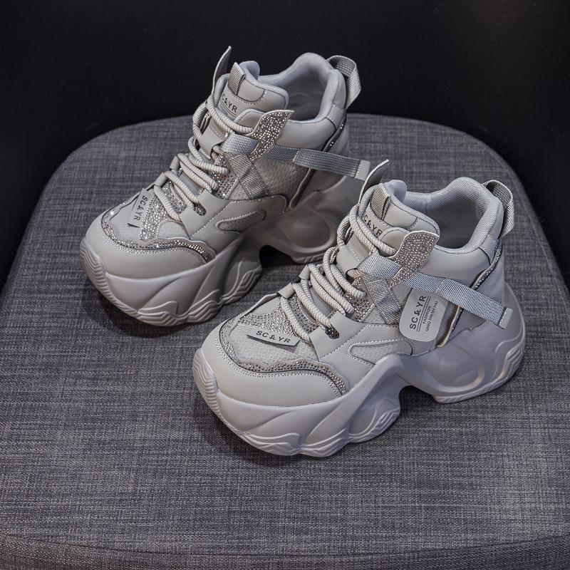 Neue Dad-Schuhe mit dicker Sohle und Innensohlenerhöhung, lässig und vielseitig, modisch für Damen