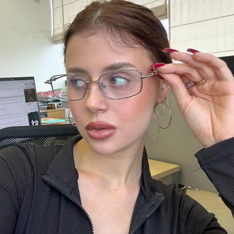 Protective Glasses Fashion Square Anti Blue Light Simple Style Sunglasses High-End with Metal Frame Narrow Frame Glasses