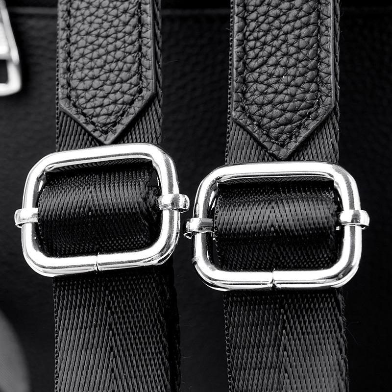 New 2023 Cowhide Female Bag Summer Women 's  Backpack Shoulder High-Capacity Ladies  Bags Travel Bag Girls Chest Bag