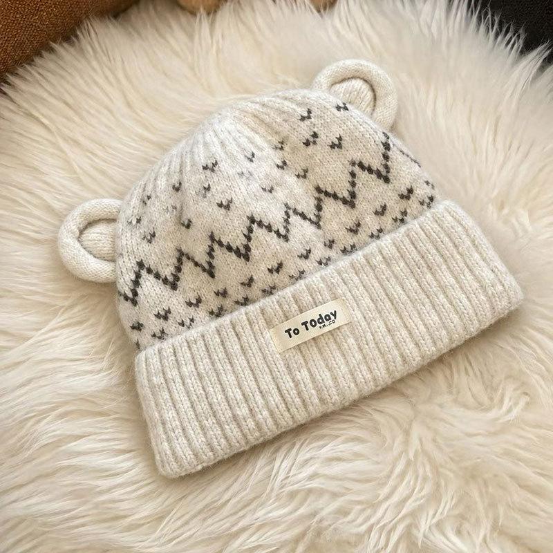 Winter outdoor velvet thermal ear protection hat female cute bear ear knitted hat fashion Lei Feng hat wool hat
