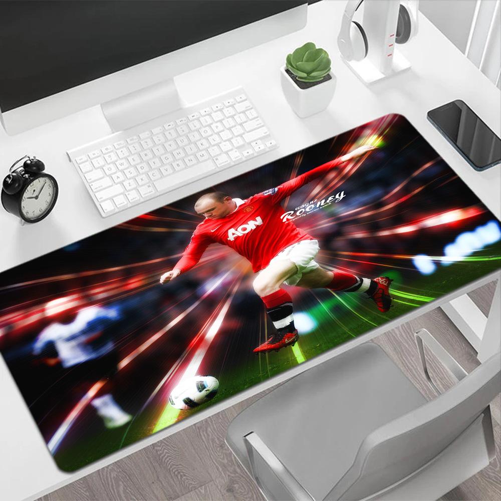 Victory Celebration Moment Large Mouse Pad Keyboard Pad Computer Desk Keyboard Mat Non-Slip Rubber Base Suitable for Office Gaming PC Laptop