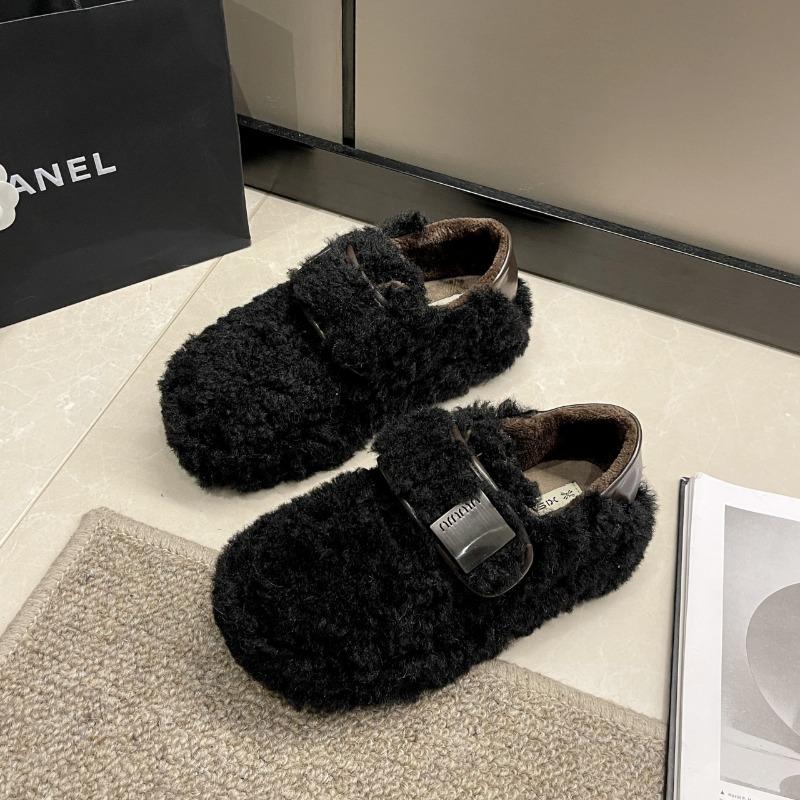 

Two women s new winter belt buckles with thick soles and velvet to keep warm, Doudou and one foot cotton shoes. 40 чорний