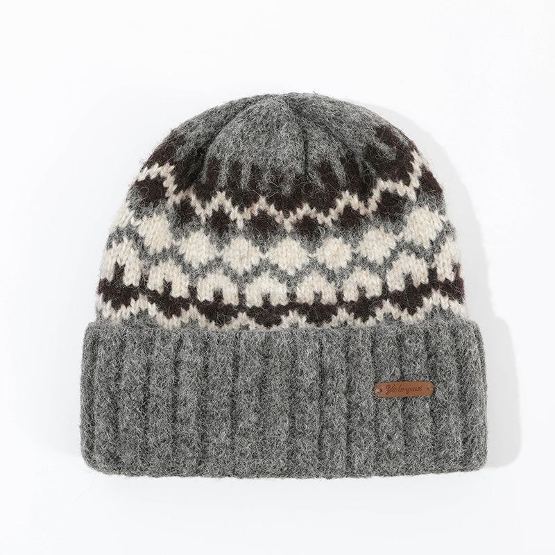 

Hat autumn and winter Fair Island series three-fold personalized fashion outdoor versatile warm trend small colorful flag knitted hat average size (54-58cm)
