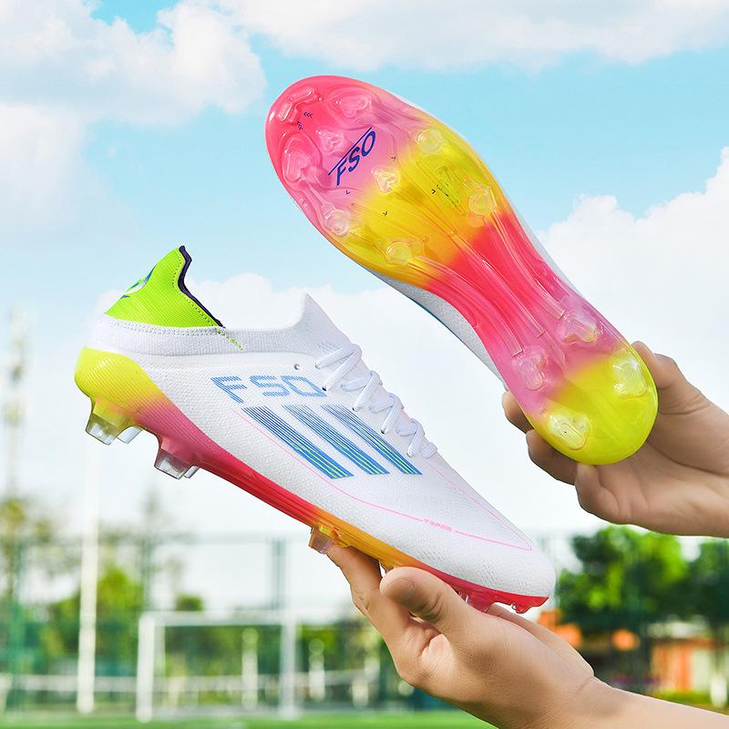 F50 נעלי כדורגל מידה גדולה נוער נעליים עם פקקים סטודנטים מונעות החלקה עמידות בפני שחיקה נעלי כדורגל לאימון מקצועי שיער