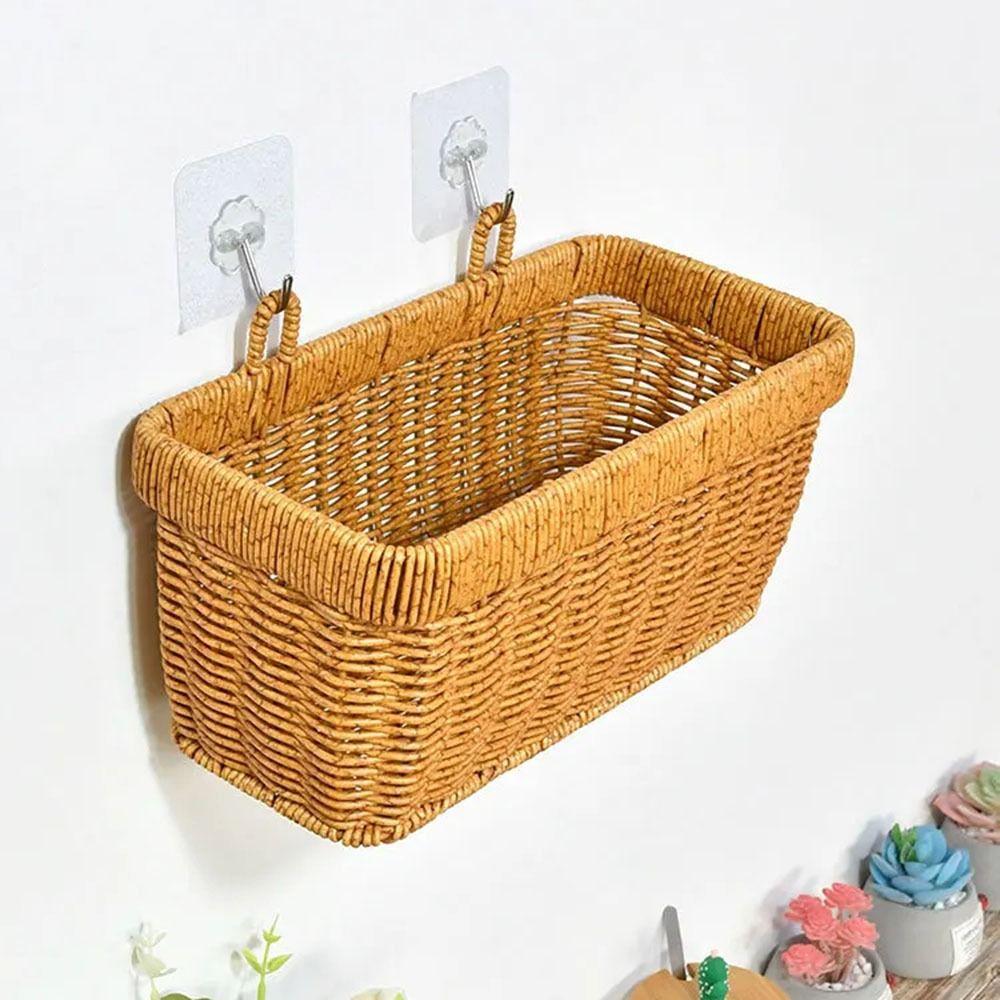 Simulated Rattan Plastic Garlic Storage Basket Wall Mounted Handwoven Garlic Container Restaurant