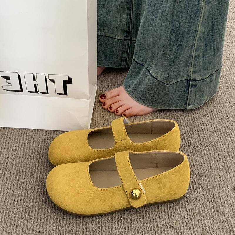 Yellow shoes women's new spring and summer single shoes flat Mary Jane women's shoes retro grandma