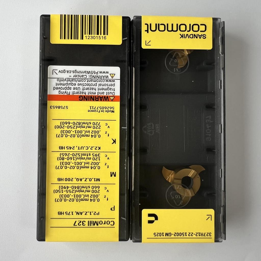 SANDVIK / 327R12-2215002-GM 1025 / Original Swedish hard alloy blade 2 Pcs