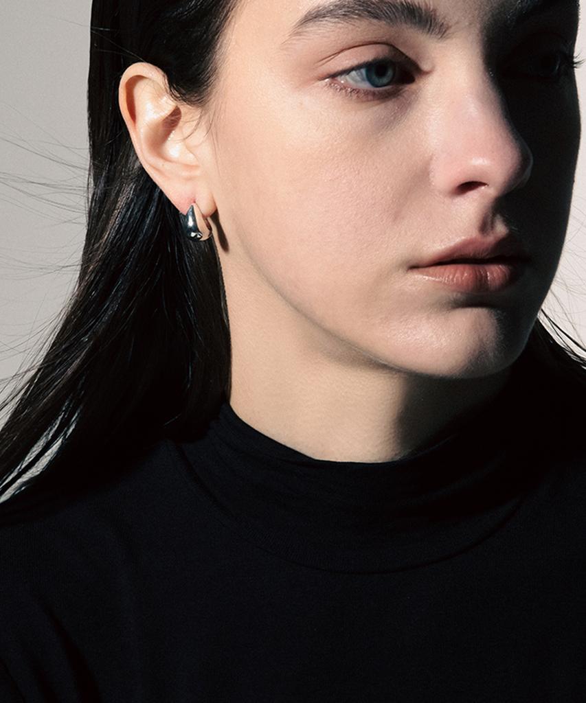 Tacit Dew Earring