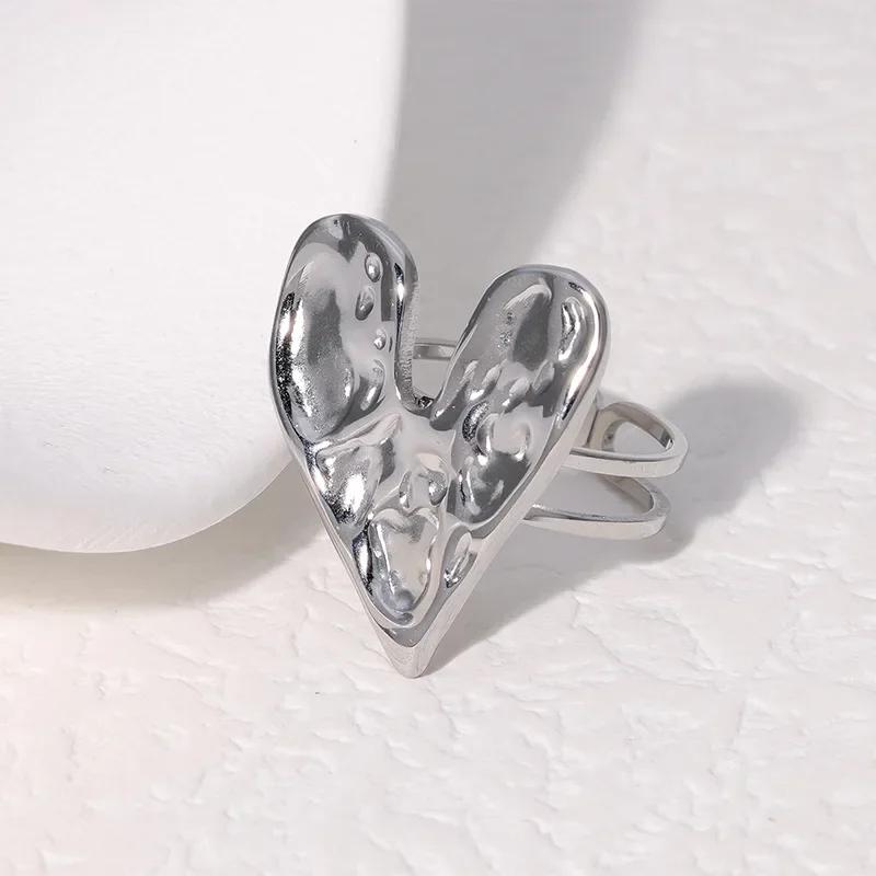 Sell Well In Europe America Wide Version Pearl Rings for Women Exaggerate Chunky Fashion Statement Jewelry Ring Trend Gift