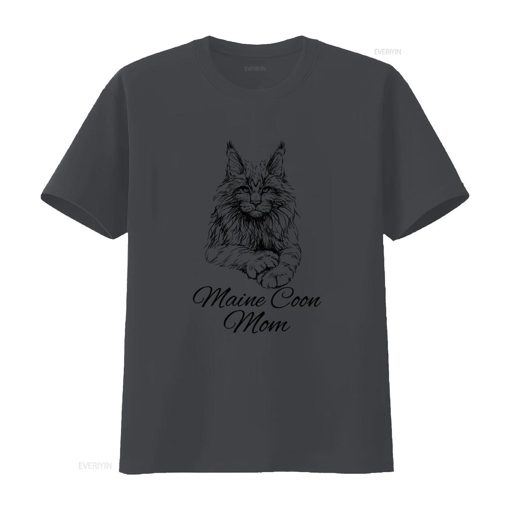 Maine Coon Mom T Shirt for Cat Lovers Stylish and Comfortable with Beautiful Design vintage Washed fashion graphic Stretched