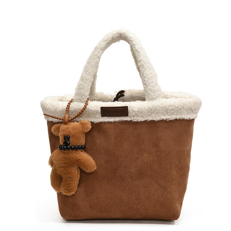 Niche Plush Hand Carrying Bucket Bag Women's Autumn and Winter New Retro Commuting Small Bag