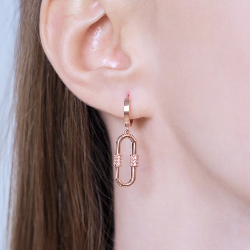 ELLE Jewelry 14K Fork Drop One-Touch Earrings (Gold Pin) ELGPEE439