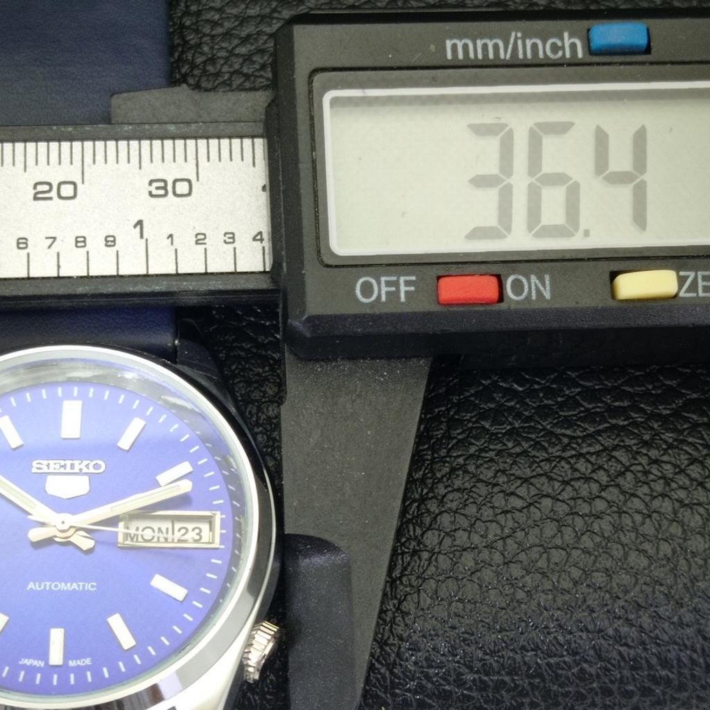 AUTOMATIC VINTAGE SEIKO 5 REFURBISHED JAPAN MENS BLUE COLOR DIAL WATCH a440576-9 Sk-a440576-1