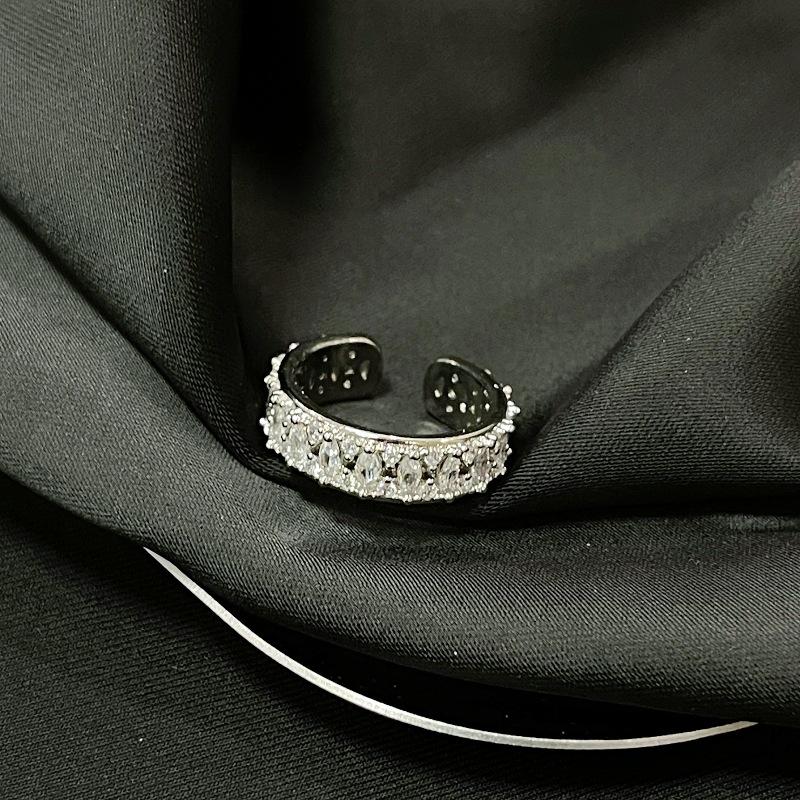 Heavy Industry Premium Full Diamond Zircon Butterfly Open Ring Index Finger Ring Light Luxury Unique Ring Accessories