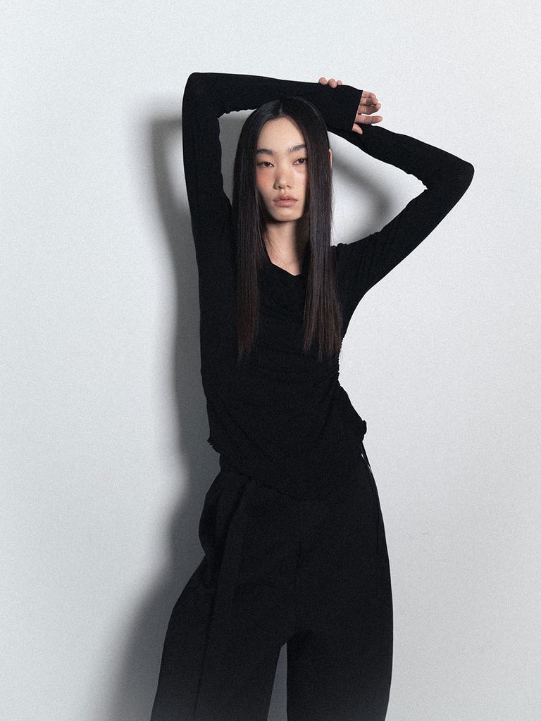 VISUS Two-Way Strap Top_Black