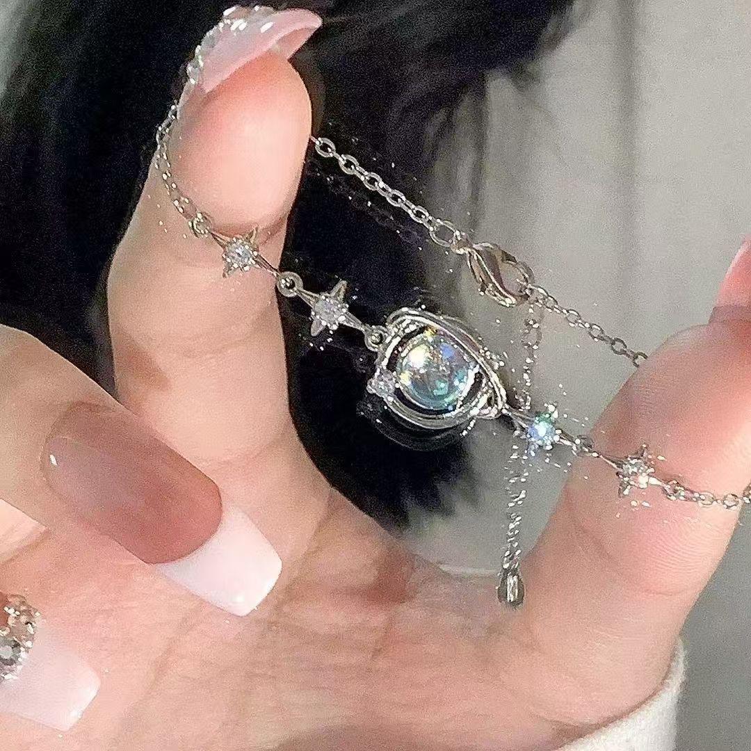 

Жіночий китайський браслет набір з шести штук нішевий дизайн інс високий клас вишукані прикраси