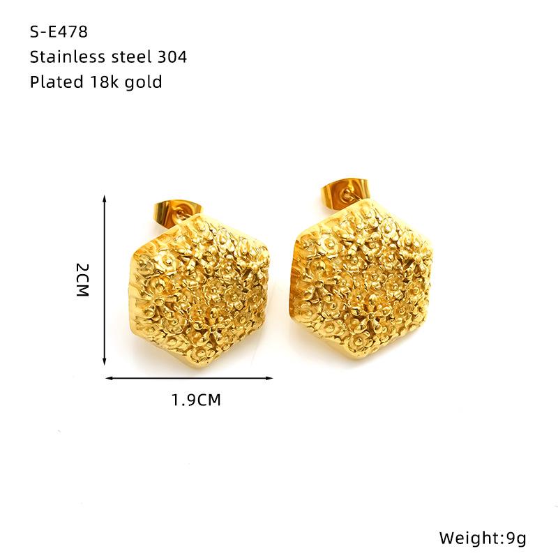 Geometric Retro Hammered Texture Irregular Ear Cuffs: Simple, Fashionable Women's Earrings