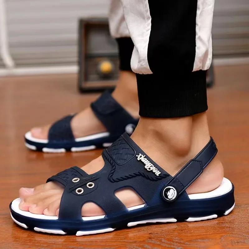 Men's Flip Flops Beach Slippers Sandals Summer Men's Flat Shoes Antiskid Fashion Designer Slippers Rubber Casual Shoes 2025