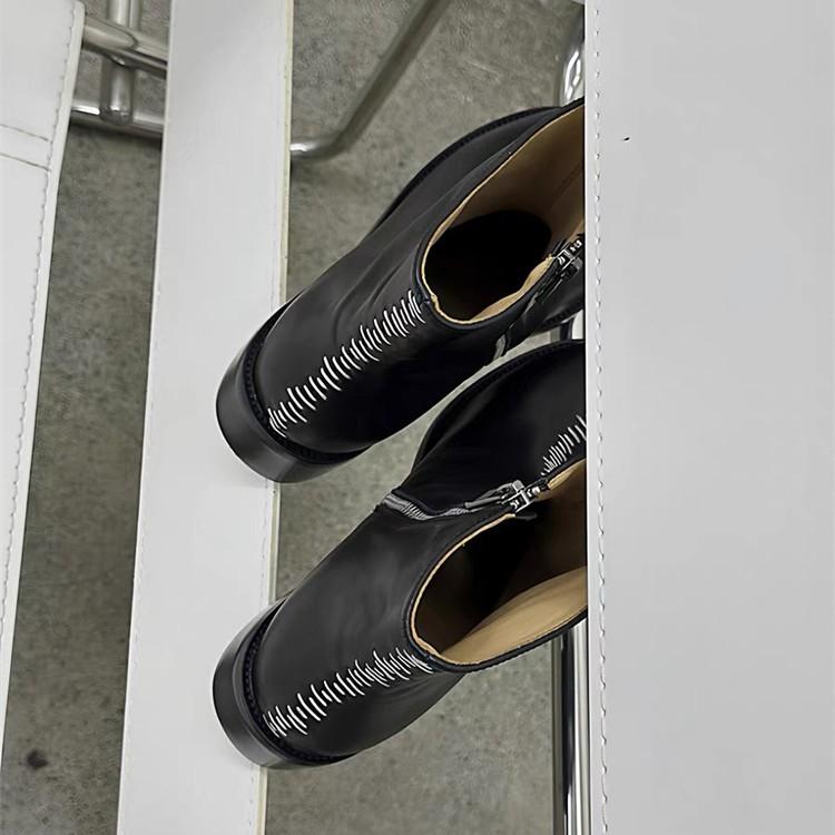 Design niche dark cool Sa Martin boots handmade bright line big head thick heel narrow mouth short boots