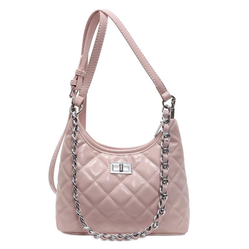 

Hot sale in spring and summer, Korean Xiaoxiangfeng rhombus chain, underarm bag, versatile commuting, foreign style light luxury casual messenger bag рожевий