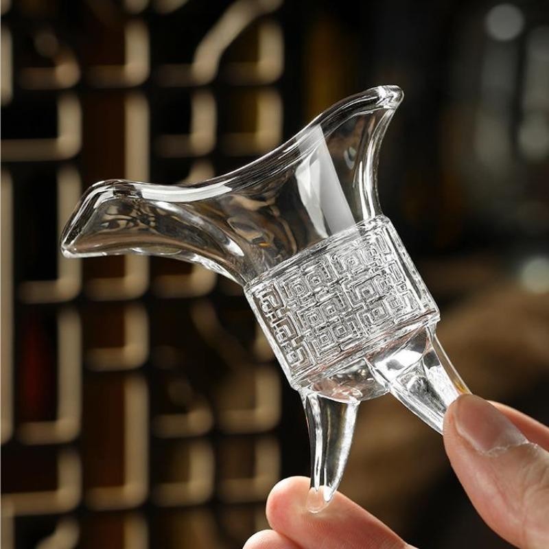 4pcs Wine Glass Set Glass Small Baijiu Liquor Cups One Mouthful Sake Wine Cup Flowered Ding Cups Imperial Cup Soju SGlass