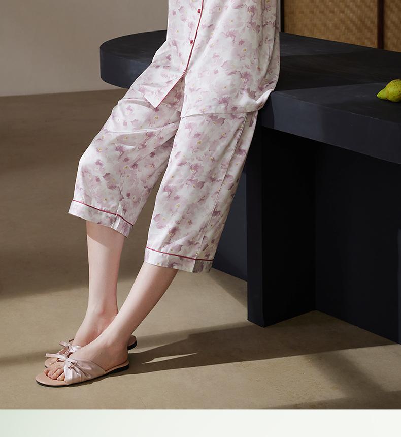 Xuan Liang's High-end Sleepwear for Women In Summer, Thin Ice Silk Short Sleeved Pants, Fashionable Western-style Plus Size Home Suit Set
