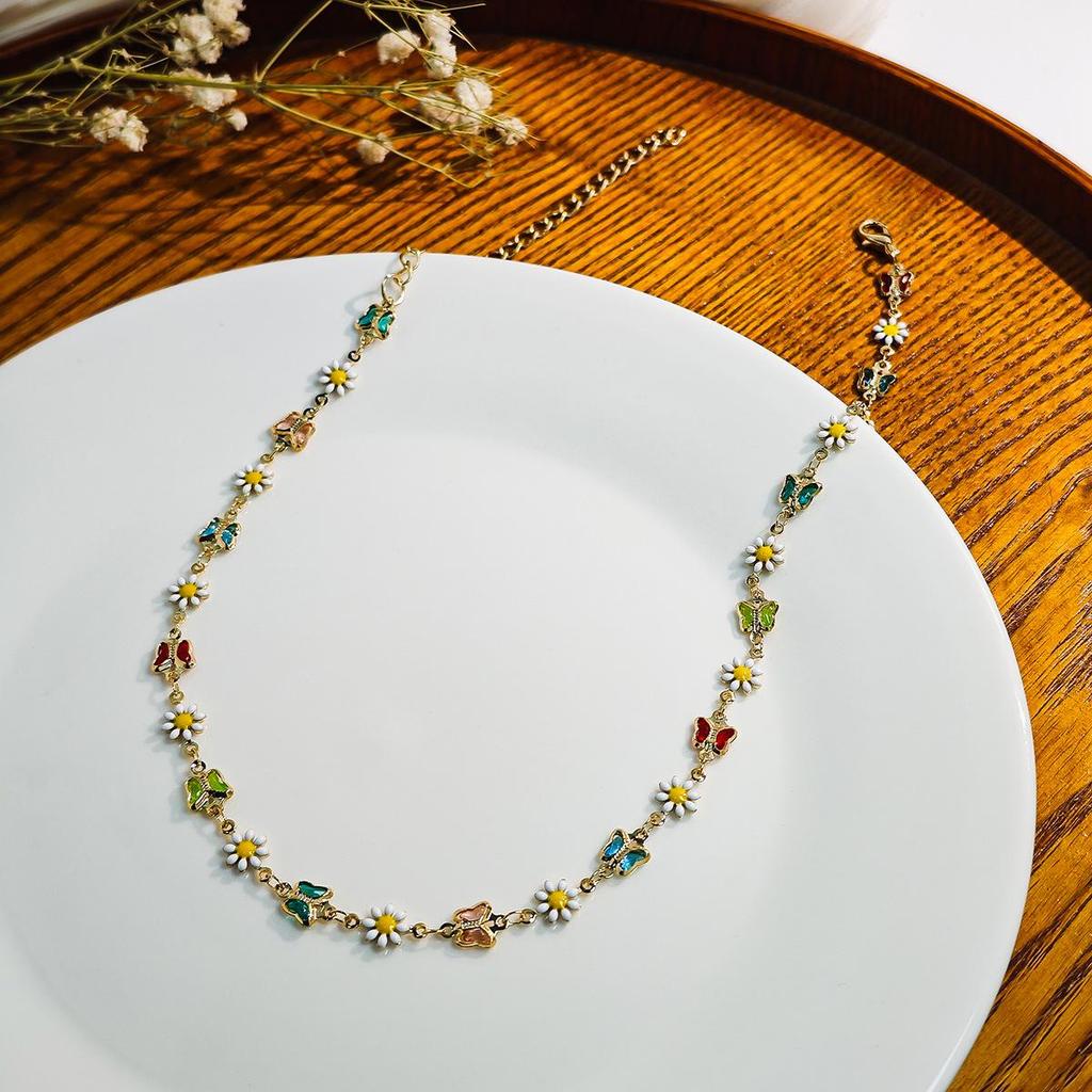 Dopamine Fresh Butterfly & Daisy Forest Necklace and Bracelet Set for Women