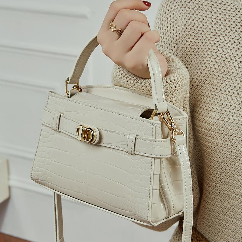 Crocodile Pattern Cowhide Bag Women's 2025 New Genuine Leather Women's Bag Simple Handbag Single Shoulder Crossbody Small Square Bag