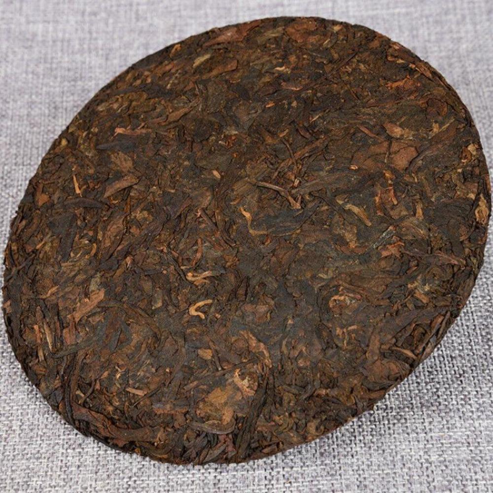 Yunnan Menghai Ripe Pu-erh Tea Cake 357g Aged Flavor Brown