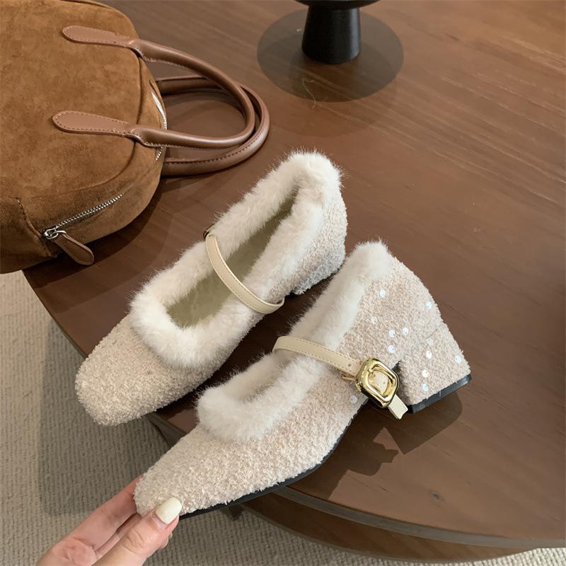 

2025 autumn and winter new fairy thick heels, gentle temperament fluffy shoes, women wear warm and velvet single shoes 39