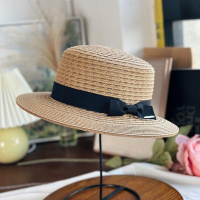 Novos produtos de primavera e verão, chapéu de palha de aba curta vazado tecido à mão com estilo neutro, chapéu de sol de palha para viagem de férias, chapéu de copa reta