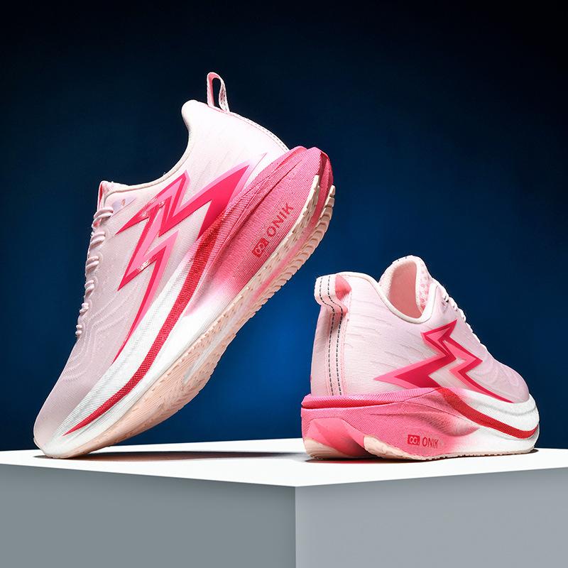 High-quality marathon carbon board running shoes fly-woven breathable sports shoes middle school students racing body test running shoes shock ab