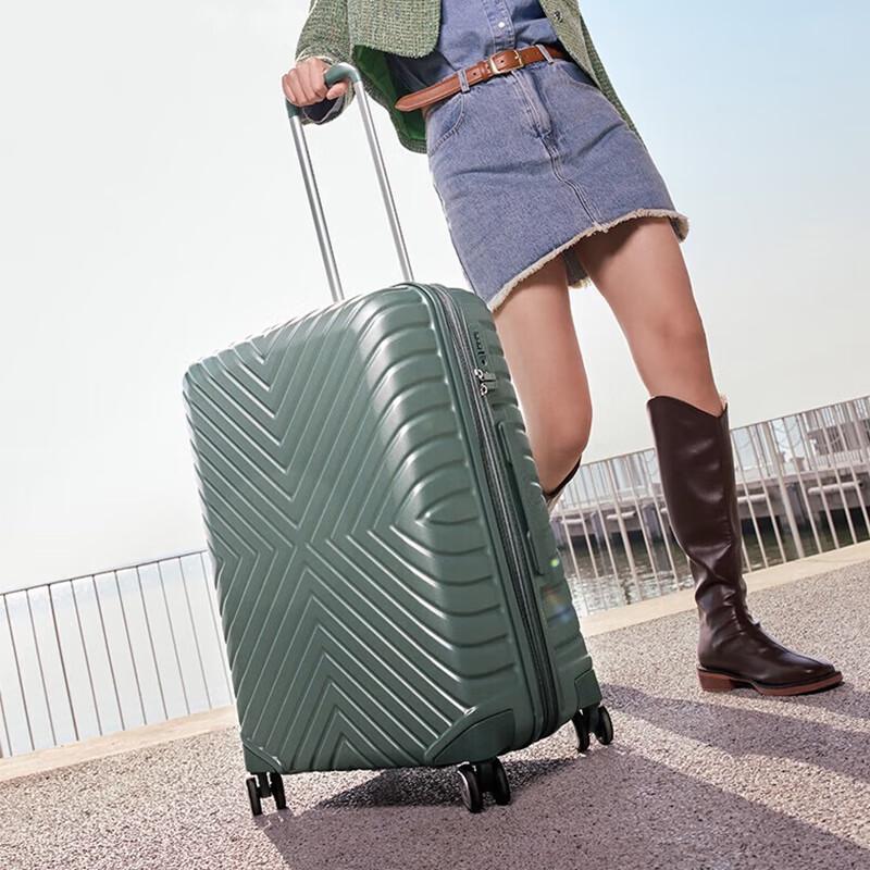 

Samsonite 06Q 20-inch Expandable Carry-On Luggage