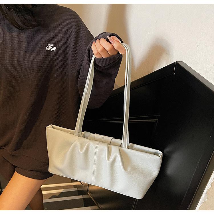 Women's bag niche tote bag design women's new popular student large-capacity shoulder underarm commuter bag