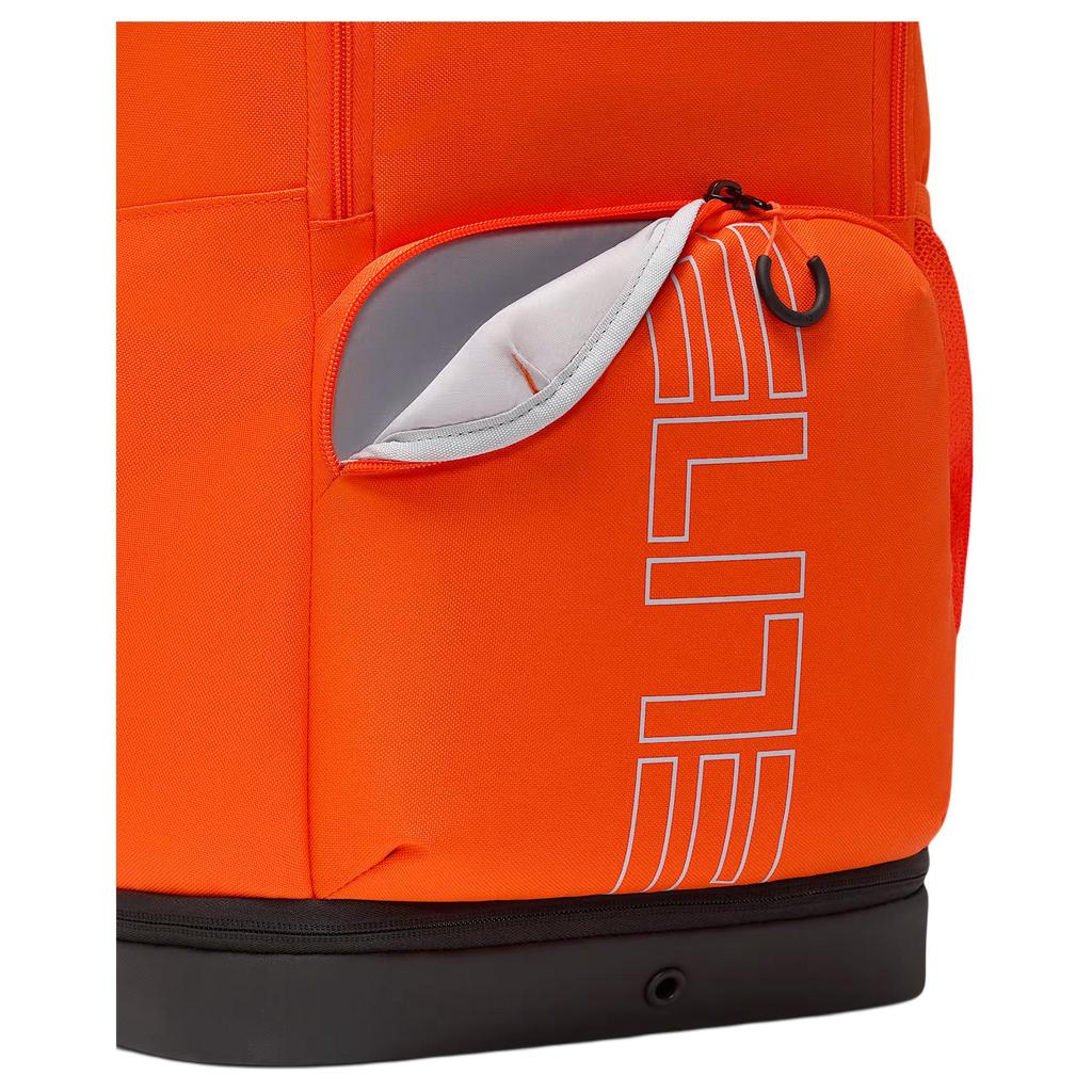 Nike 21L Varsity Elite Batoh se spodní kapsou a potiskem písmen Unisex Batohy Oranžová Černá HM9965-819